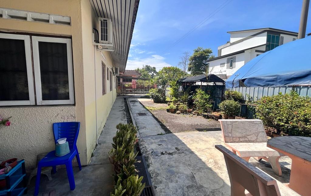 tmn-maju-rapat-rumah-untuk-dijual-06