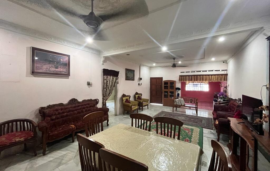 tmn-maju-rapat-rumah-untuk-dijual-17