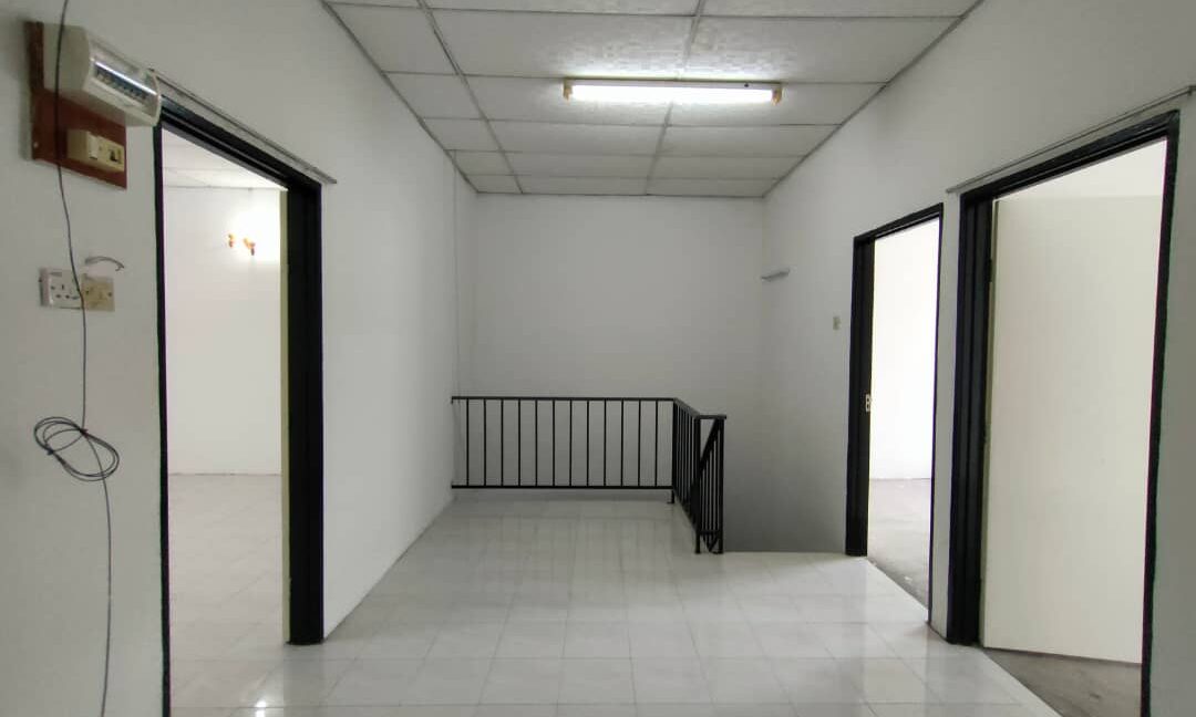 rumahuntukdijual-manjung-ejenhartanahperak-02