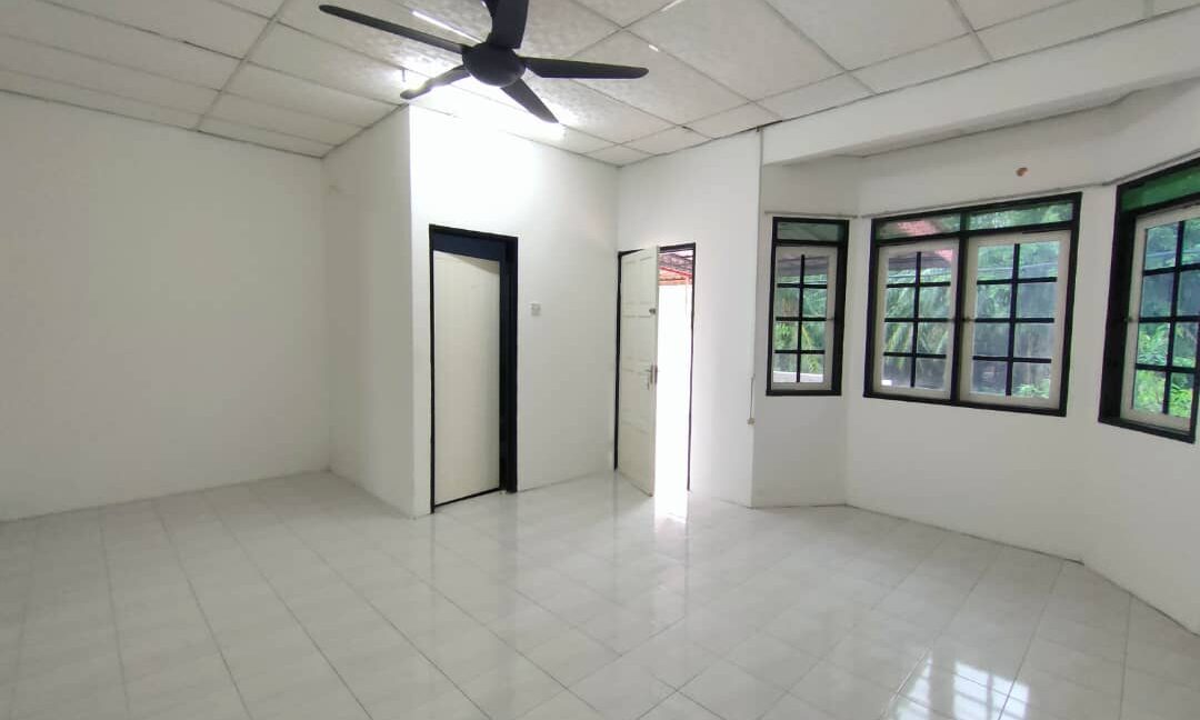 rumahuntukdijual-manjung-ejenhartanahperak-04