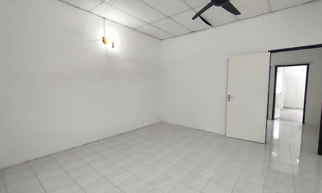 rumahuntukdijual-manjung-ejenhartanahperak-20