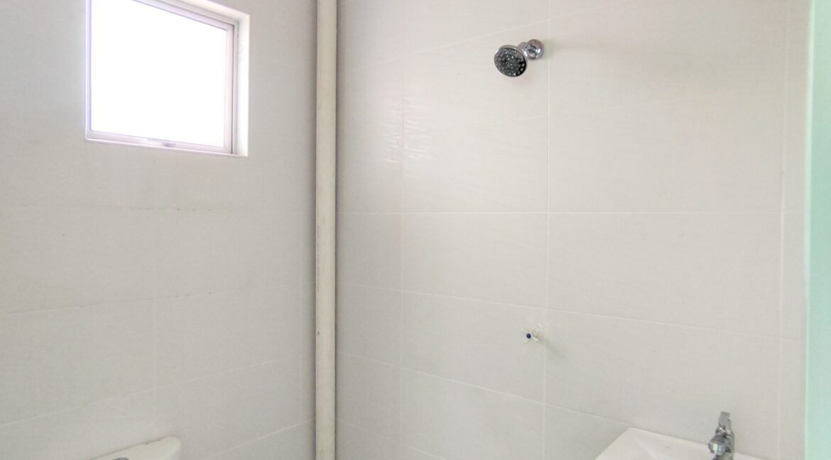 rumahuntukdijualdimanjung-ejenhartanahperak-08