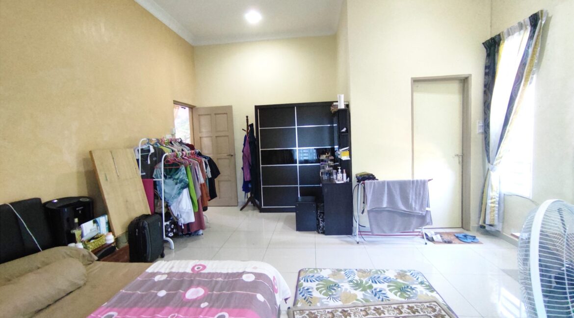 Untuk-dijual-di-RPT-Jelapang-Baru-11