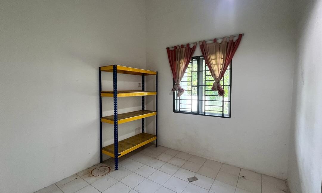 corner-lot-rumah-teres-setingkat-untuk-dijual-di-taman-chemor-15