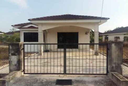 Rumah untuk dijual di Tronoh