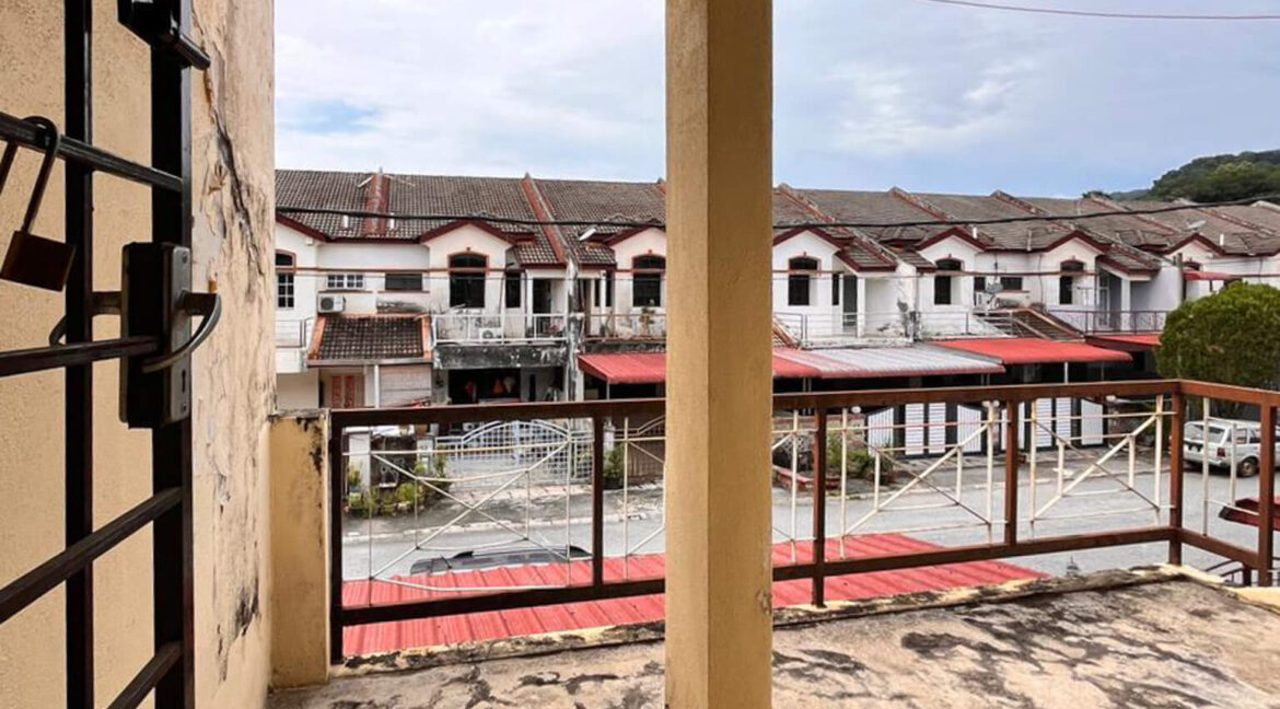 teres-2-tingkat-untuk-dijual-di-taman-rimba-tambun-34
