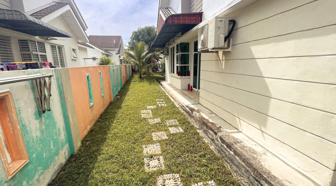 Semi-D-untukdijual-PuncakIskandarSeriIskandar-07