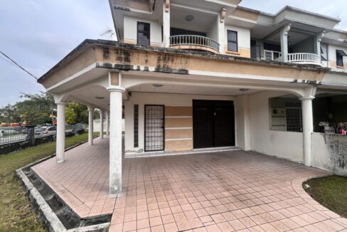 Rumah corner lot 2 tingkat untuk dijual di Taman Pinji Mewah, Ipoh