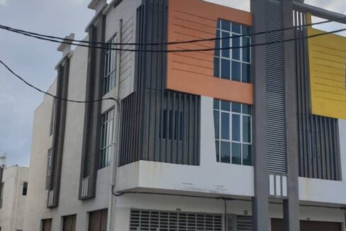 Shoplot Untuk Disewa di Jelapang Square, Ipoh