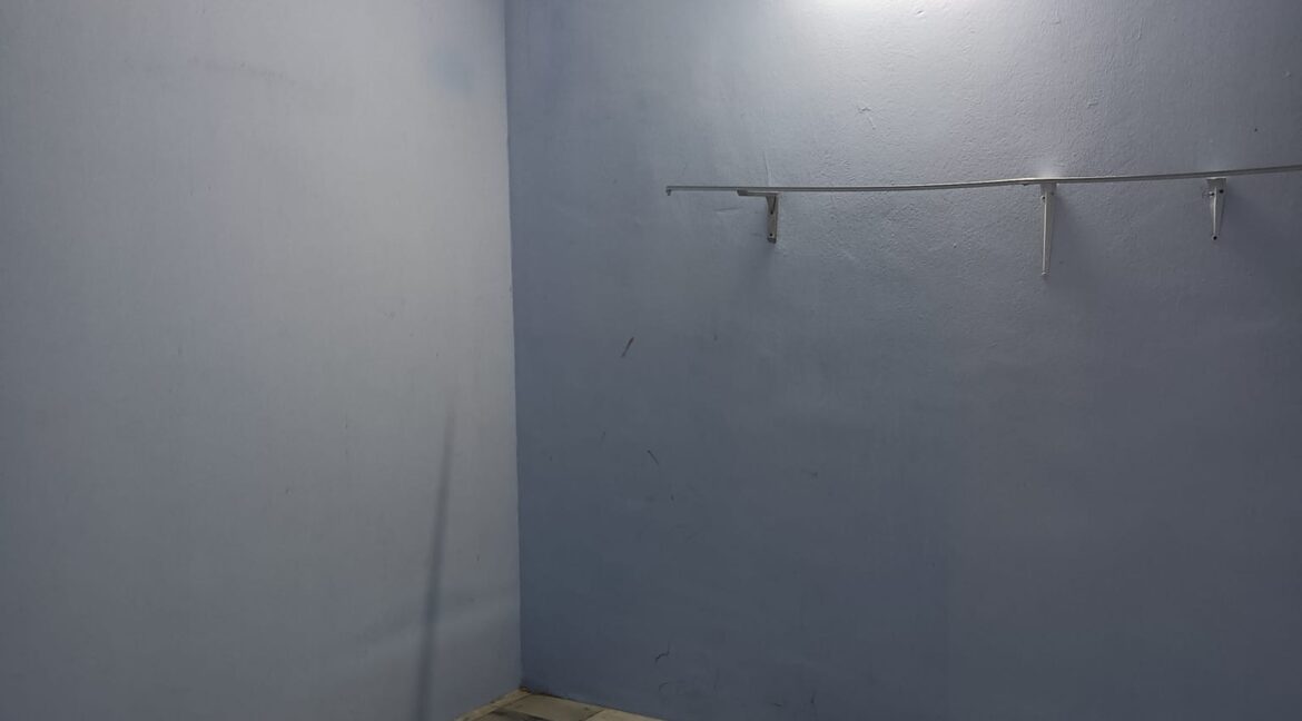 RumahTeresSetingkat-untukdijual-Tanjung-Rambutan-11