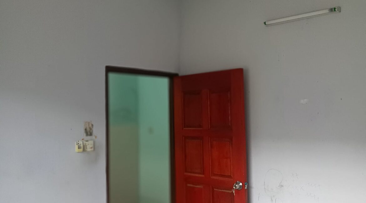 RumahTeresSetingkat-untukdijual-Tanjung-Rambutan-15