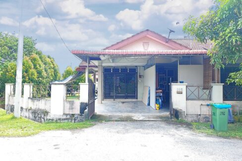 Teres Corner Lot Setingkat Untuk Dijual Di Taman Kuala Kangsar