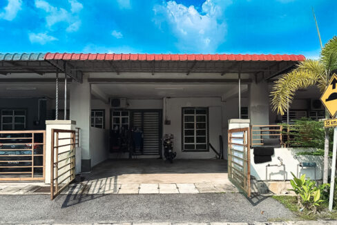 Rumah untuk dijual di Taman Metro Pengkalan, Batu Gajah, Perak.