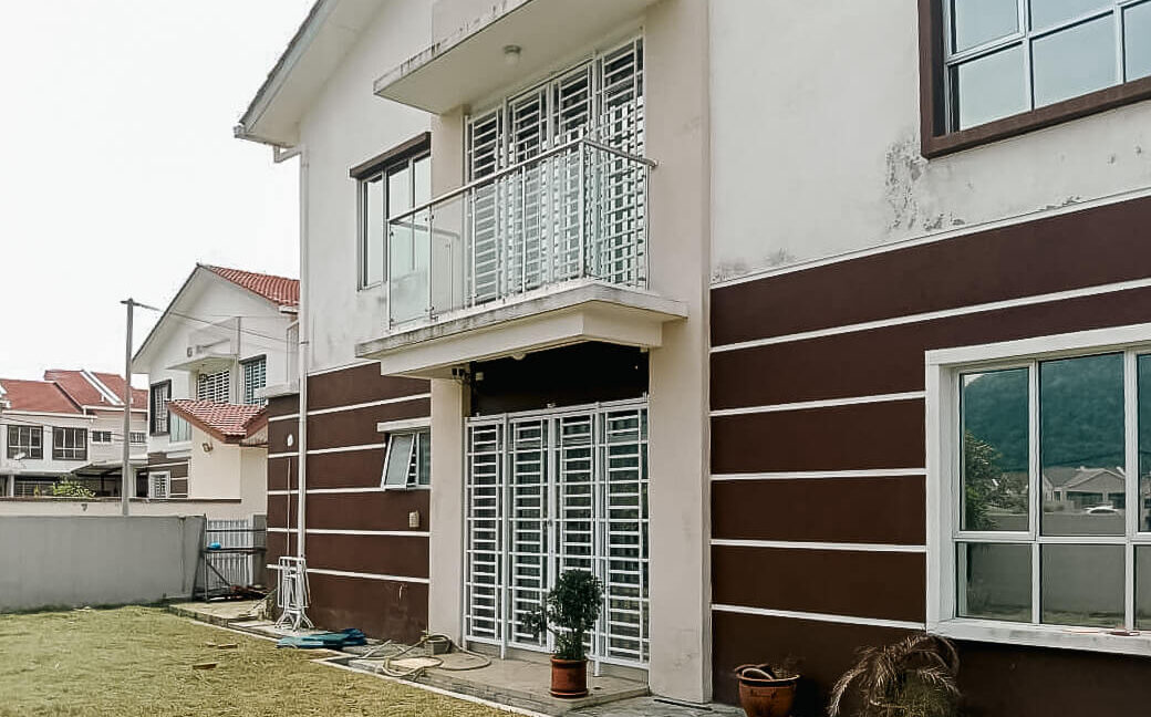 corner-lot-teres-2-tingkat-meru-perdana-untuk-dijual-02
