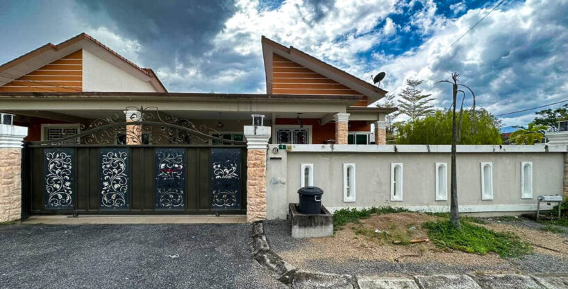 Rumah Semi-d Corner Lot Setingkat Untuk Dijual Di Medan Klebang Mewah, Chemor, Perak
