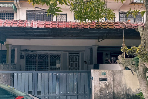 Teres 2 Tingkat untuk dijual di Halaman Ampang Mewah, Gunung Rapat, Ipoh, Perak.