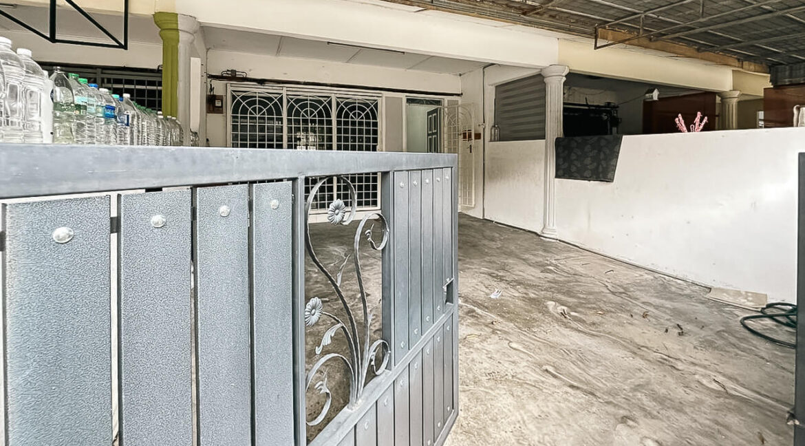 teres-2-tingkat-halaman-ampang-mewah-untuk-dijual-02
