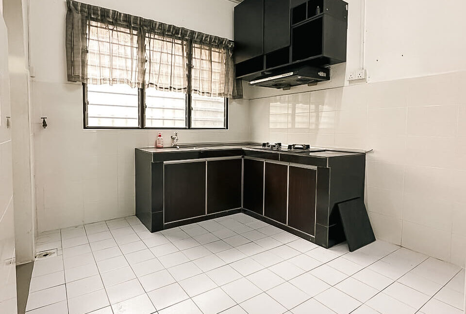 teres-2-tingkat-halaman-ampang-mewah-untuk-dijual-16