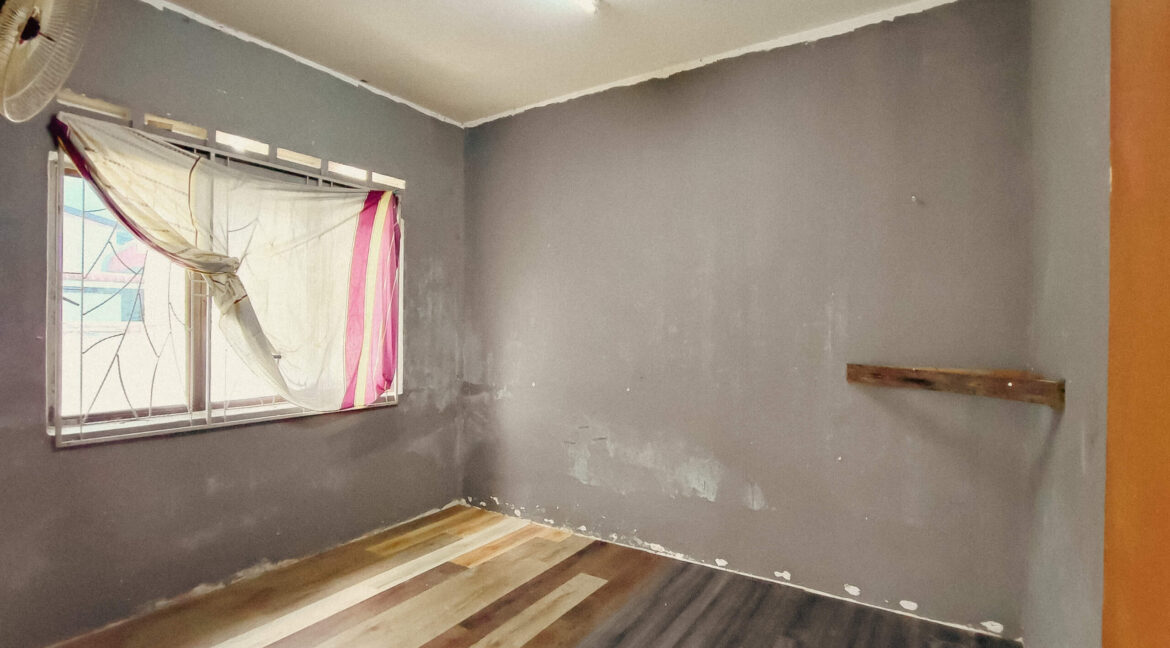 teres-corner-lot-untuk-dijual-taman-desa-jana-kamunting-08