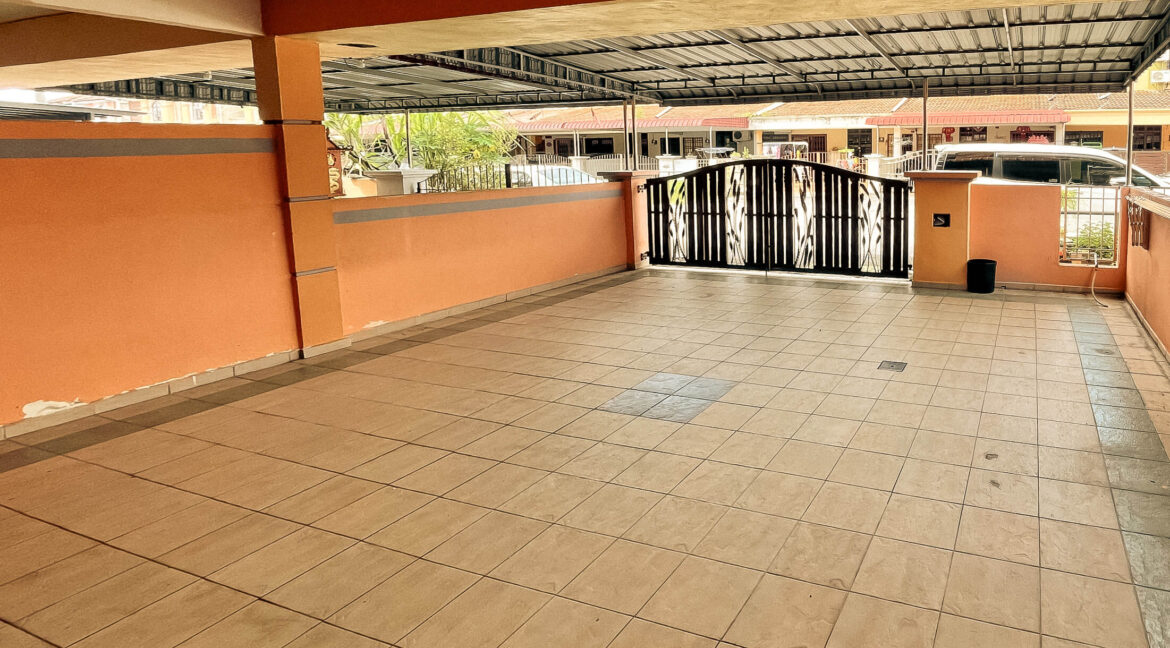 teres-dua-tingkat-taman-tronoh-timah-untuk-dijual-hartanah-perak-03