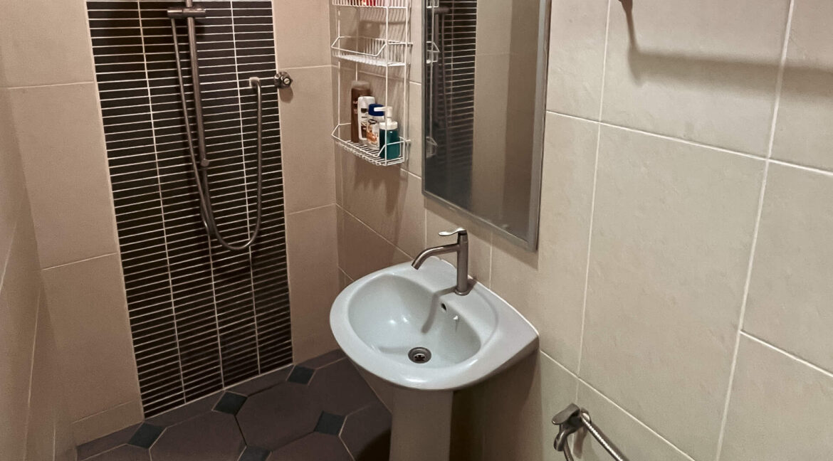 teres-dua-tingkat-taman-tronoh-timah-untuk-dijual-hartanah-perak-16