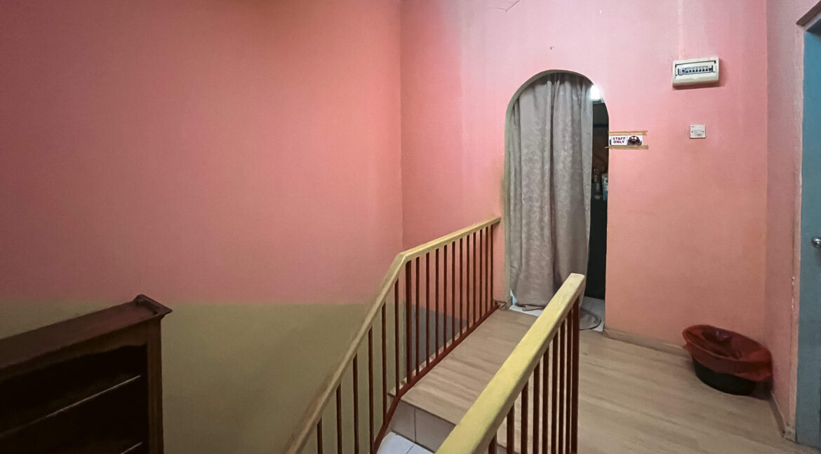 teres-dua-tingkat-taman-tronoh-timah-untuk-dijual-hartanah-perak-17