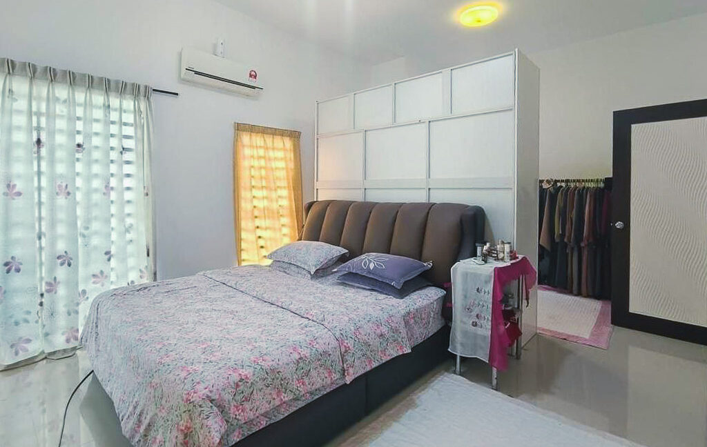 teres-dua-tingkat-untuk-dijual-taman-putra-utama-bercham-ipoh-03