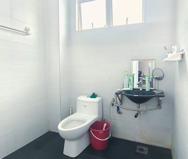 teres-dua-tingkat-untuk-dijual-taman-putra-utama-bercham-ipoh-09