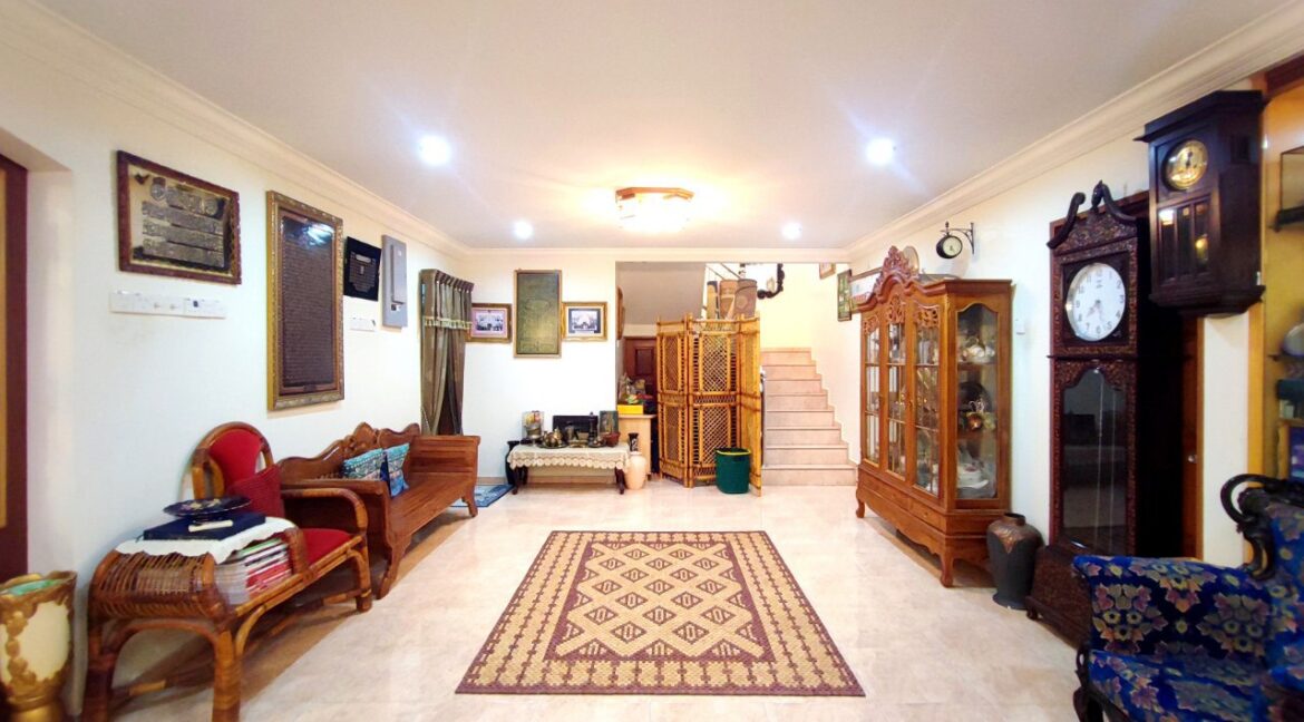 banglo-tanah-luas-untuk-dijual-puncak-meru-ipoh-10