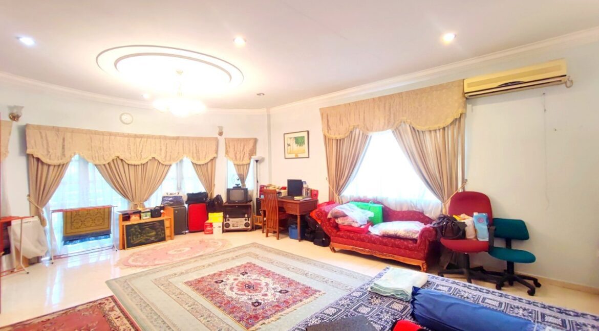 banglo-tanah-luas-untuk-dijual-puncak-meru-ipoh-20