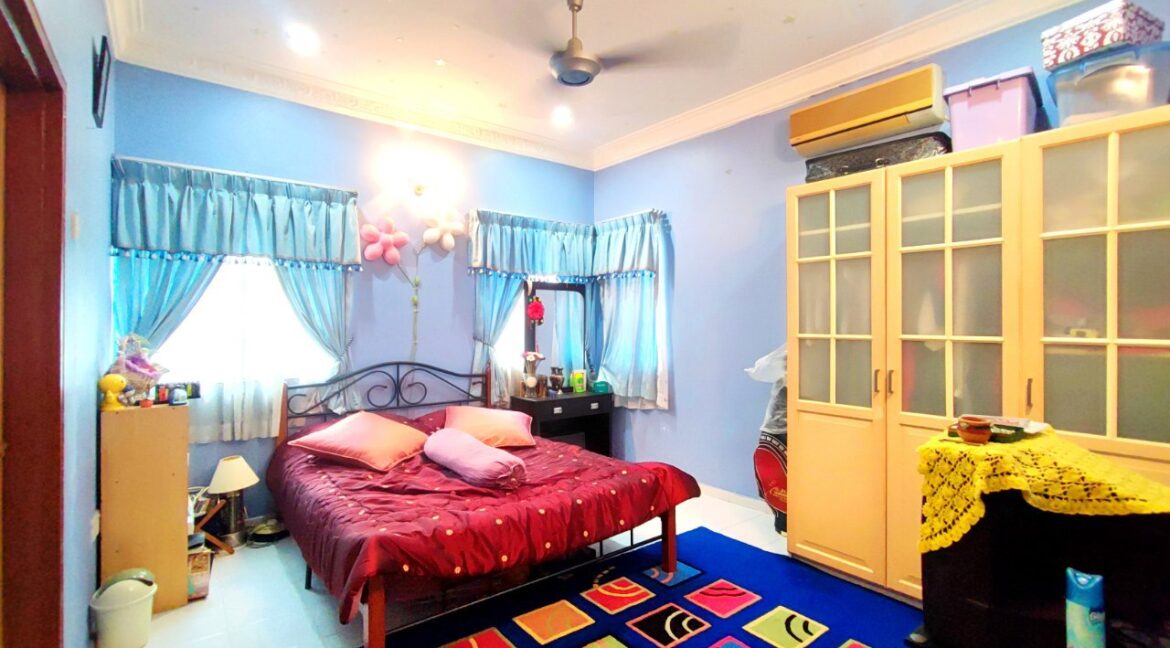 banglo-tanah-luas-untuk-dijual-puncak-meru-ipoh-23