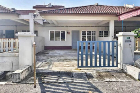 Rumah Teres Setingkat untuk dijual di Taman Kinding Raya, Tanjung Rambutan