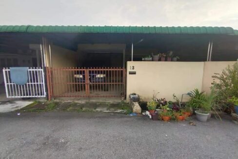 Rumah Teres Setingkat Untuk Dijual Di Taman Mas, Chepor
