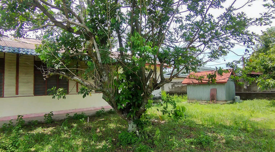 banglo-lama-untuk-dijual-di-kampung-rapat-jaya-ipoh-10