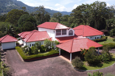 Rumah Banglo Tepi Sungai Berdusun untuk dijual di Hulu Langat, Selangor