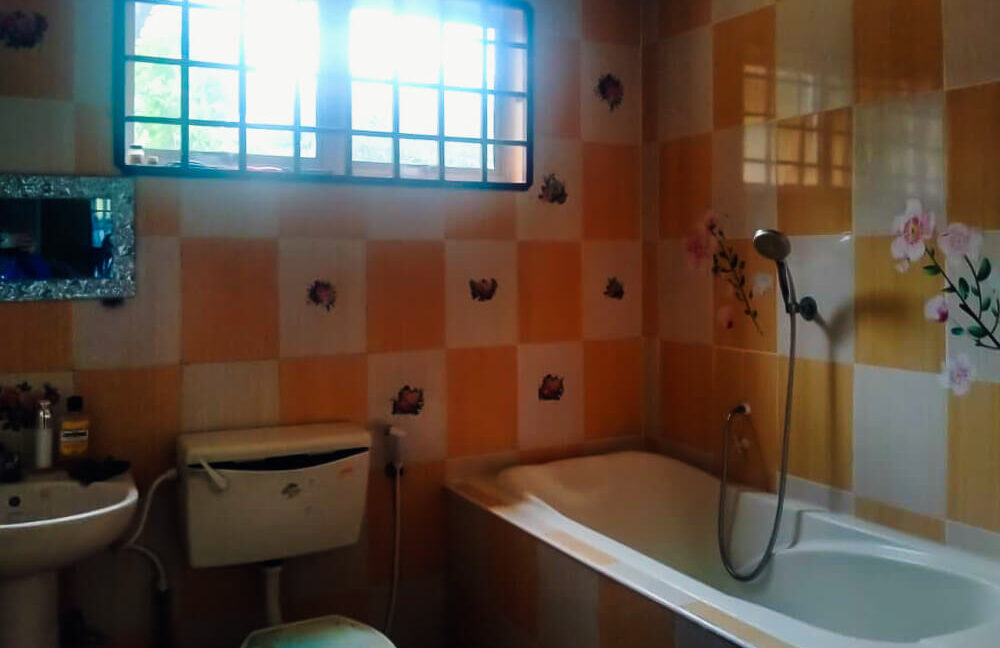 rumah-semi-d-2-tingkat-untuk-dijual-taman-seri-wangsa-bota-kiri-15