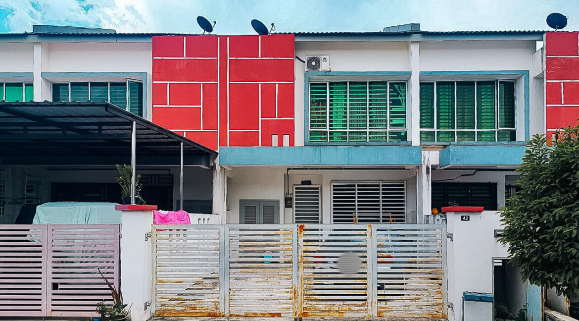 Rumah Teres 2 Tingkat untuk dijual di Taman Klebang Putra, Klebang