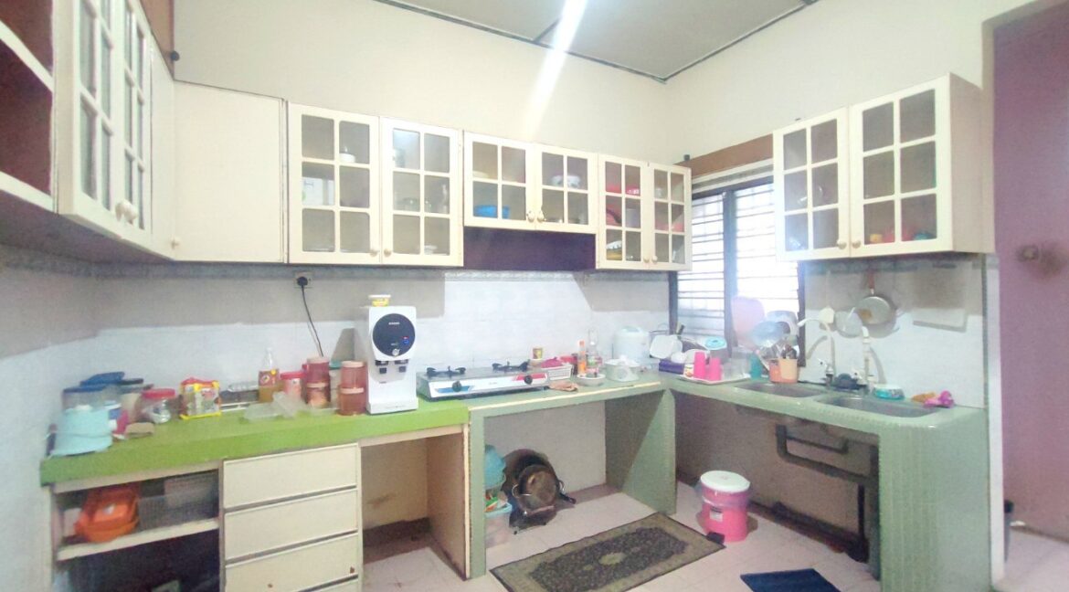 rumah-untuk-dijual-taman-jati-bandar-meru-raya-ipoh-07