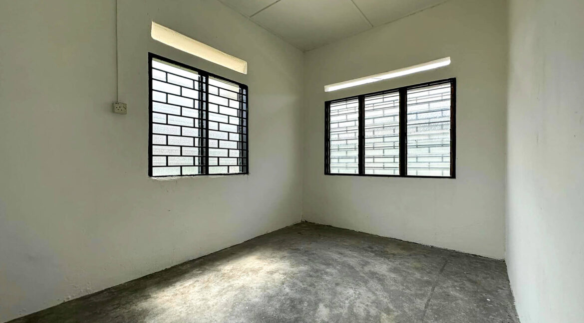teres-setingkat-corner-lot-untuk-dijual-di-taman-mas-chepor-chemor-09