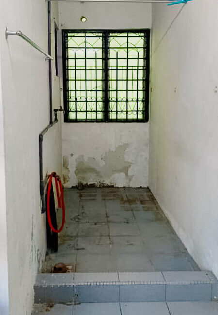 teres-setingkat-di-pekan-razaki-untuk-dijual-ipoh-18