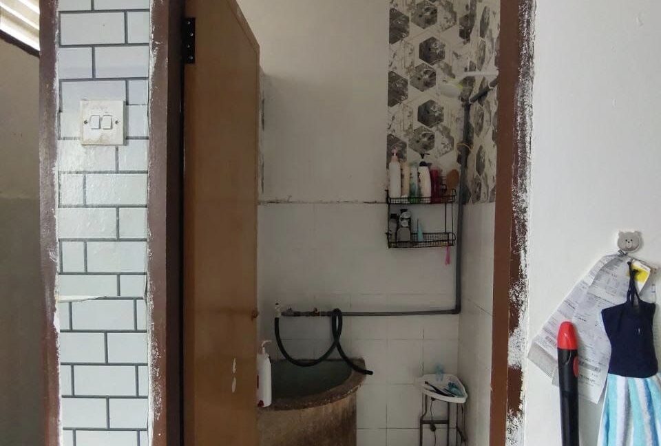 teres-setingkat-untuk-dijual-di-ulu-kinta-13