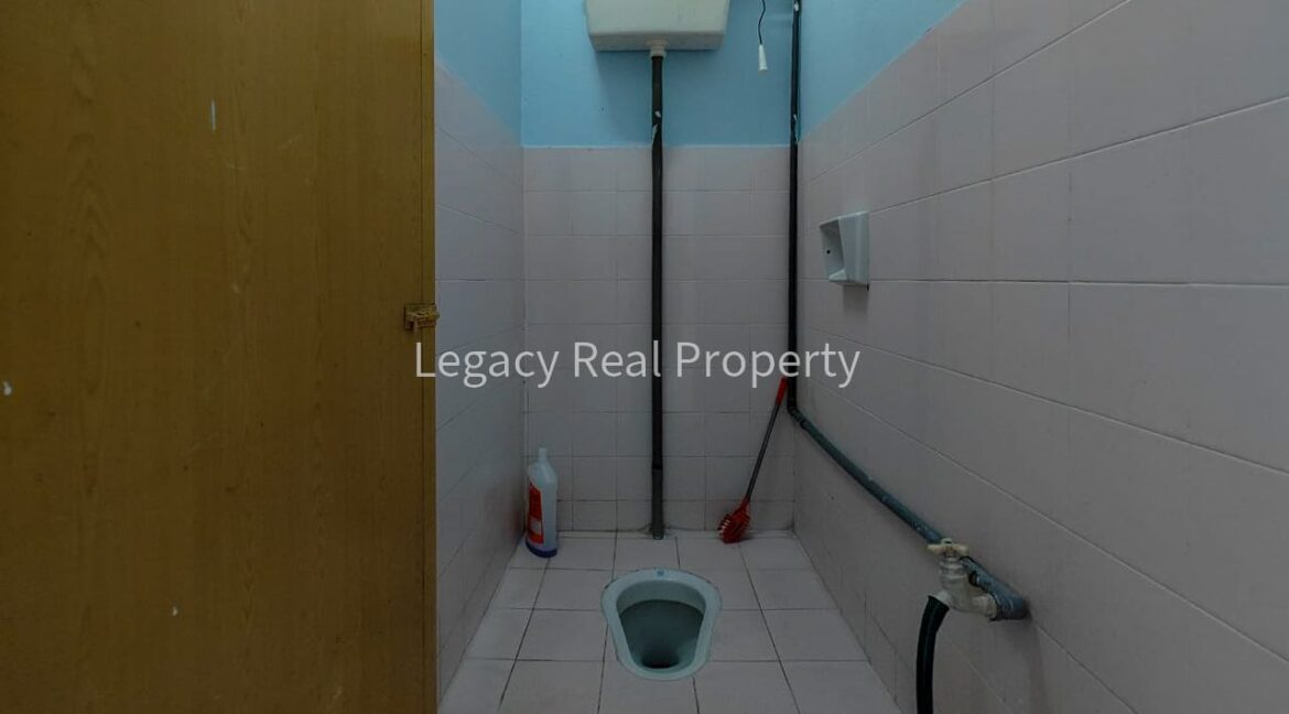 teres-setingkat-untuk-dijual-taman-sri-manggis-teluk-intan-13