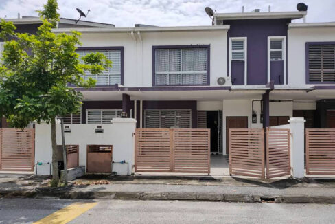 Teres 2 Tingkat untuk dijual di Taman Meru Perdana 2, Ipoh