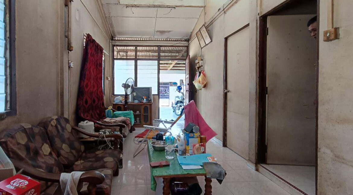 rumah-teres-corner-lot-setingkat-gopeng-fizah-ejen-hartanah-06