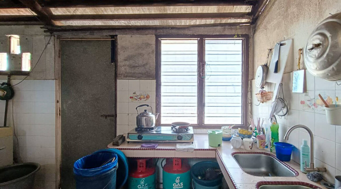 rumah-teres-corner-lot-setingkat-gopeng-fizah-ejen-hartanah-07