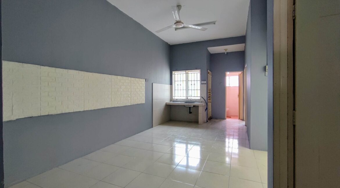 teres-setingkat-untuk-dijual-di-taman-puncak-bougainvillea-kuala-kangsar-11