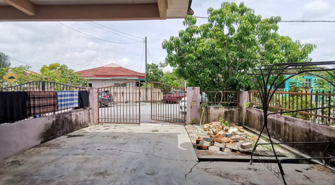 teres-setingkat-untuk-dijual-taman-sekiah-makmur-tanjung-malim-02