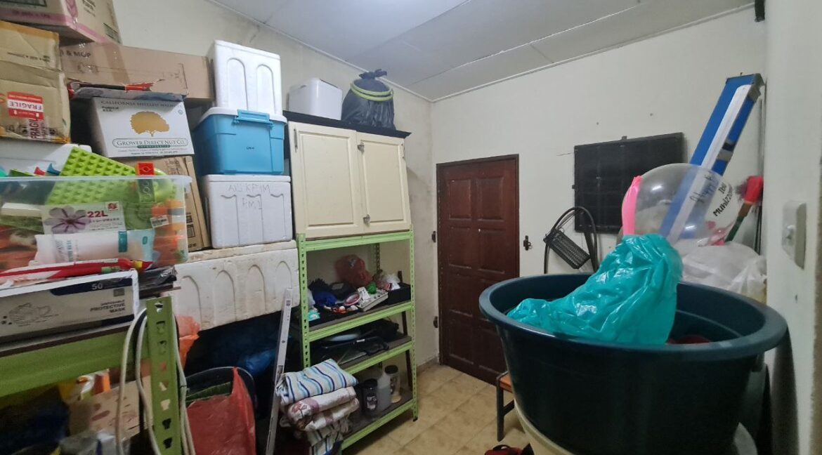 rumah-cantik-2-tingkat-pekan-razaki-ipoh-untuk-dijual-15