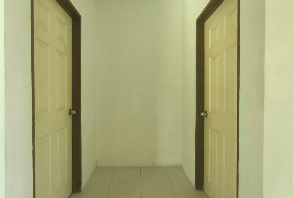 rumah-corner-lot-depan-padang-untuk-dijual-di-sungkai-perdana-16