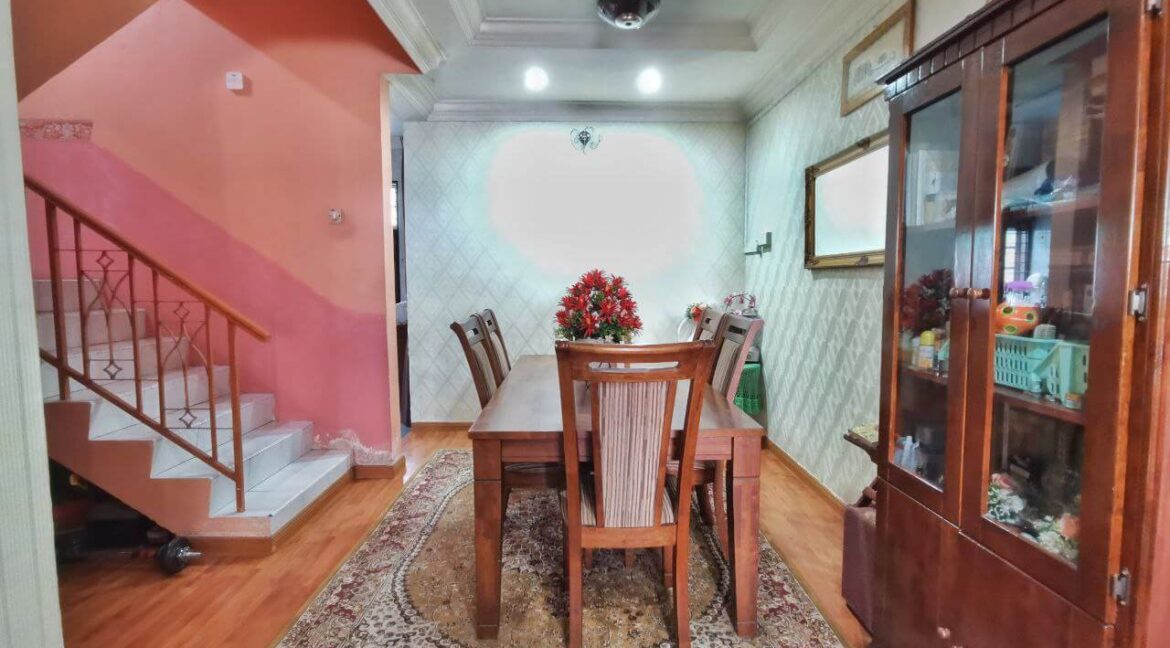 teres-2-tingkat-untuk-dijual-di-taman-kledang-emas-ipoh-07